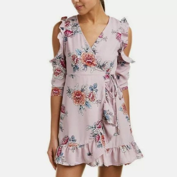 Romeo and Juliet Lilac Purple Floral Cold Shoulder Ruffle Mini Dress Size Small - Picture 1 of 4